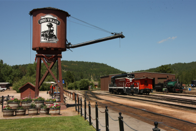 Château d'eau permettant de refaire le plein d'eau d'une locomotive à vapeur